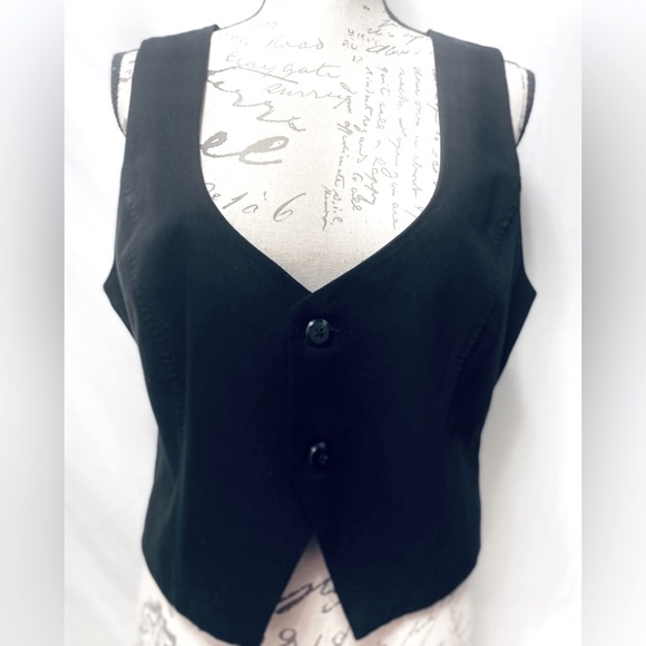 ELLE Tuxedo Black pleats, ruffle, bow, detail back 2 button front Vest Large - Picture 3 of 12